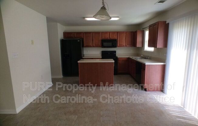 2113 CRANBERRY WOODS DR