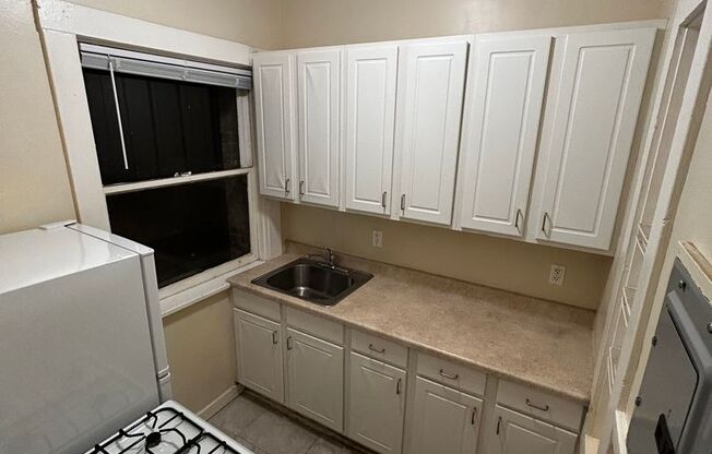 Studio, 1 bath, $1,395, Unit 03