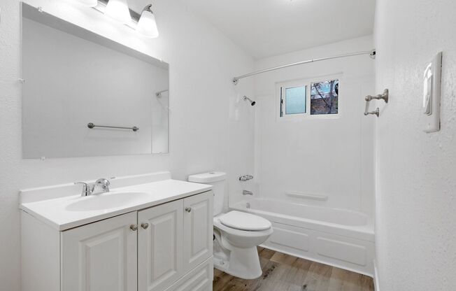 1 bed, 1 bath, 650 sqft, $1,350, Unit 9100-47