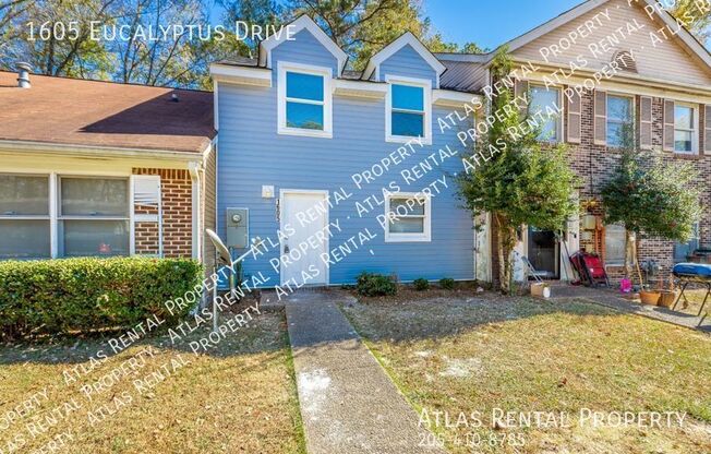 1605 EUCALYPTUS DR