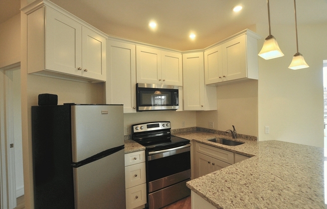 1 bed, 1 bath, 650 sqft, $3,650, Unit 5