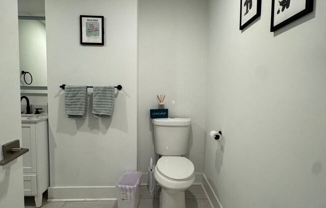 1 bed, 2 baths, 969 sqft, $1,495, Unit L108