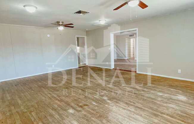 4 beds, 2 baths, 2,070 sqft, $2,295