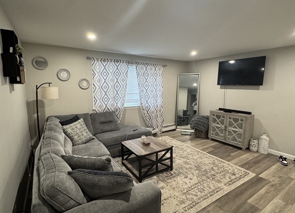 1395 FURNACE BRK PKWY
