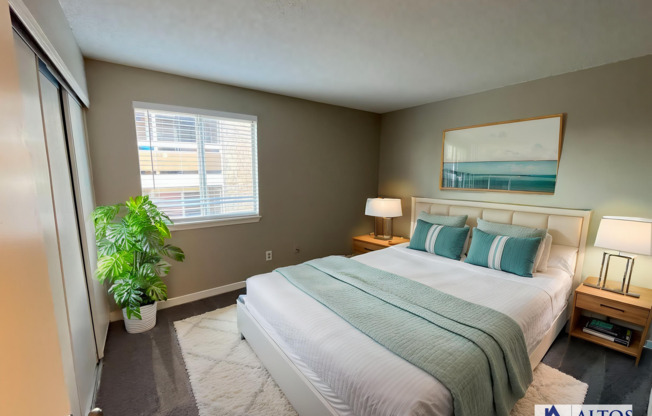 2 bed 2 bath condo 1st floor! washer/dryer in Unit **Move in Special**