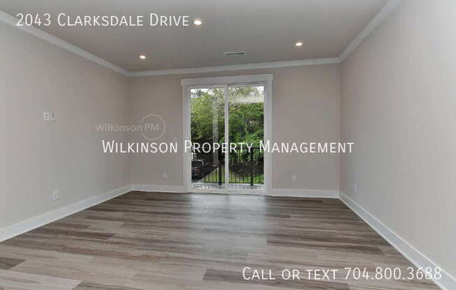 2043 CLARKSDALE DR