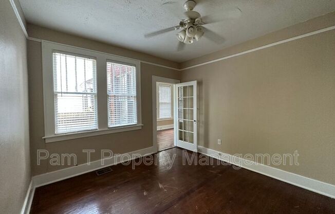 724 E 49 ST