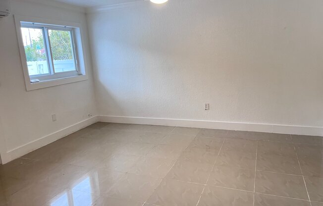 12040 SW 6 ST