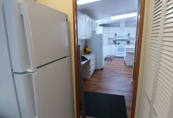 1 bed, 1 bath, 156 sqft, $750, Unit room 4 - Room 4