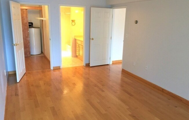 2 beds, 2 baths, 1,055 sqft, $2,400, Unit 318