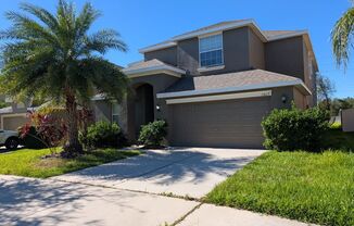 5 beds, 3 baths, $3,200