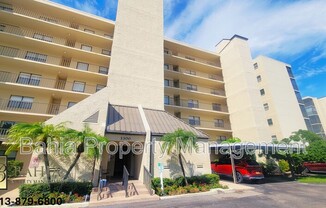 3300 Cove Cay Dr Unit 6A