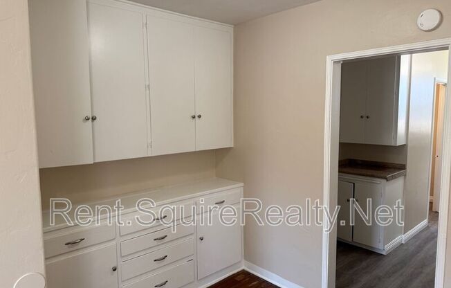 901 N San Gabriel Avenue