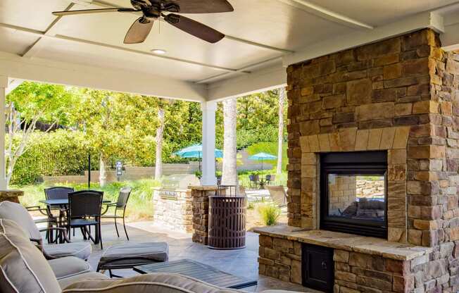 Outdoor Fireplace at Stone Ridge Apartment Homes, Mobile, AL