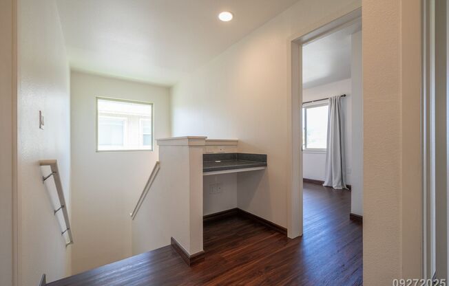 4 beds, 3 baths, $4,300