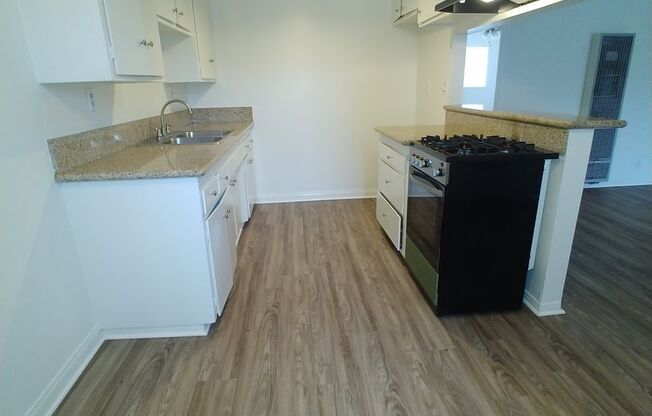 059 - Flair House Apartments