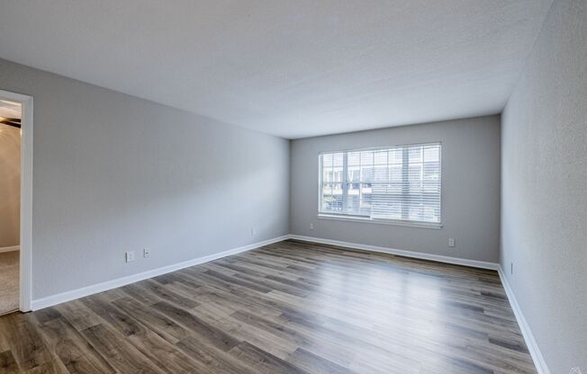 2 beds, 2 baths, 1,000 sqft, $1,450, Unit 2040