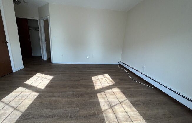 54 S HUNTINGTON AVE