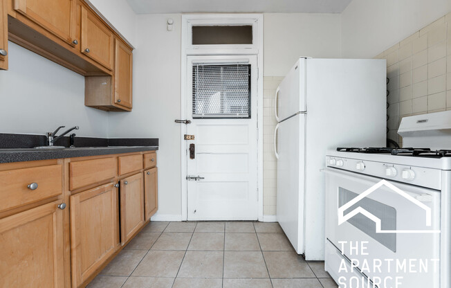 2017 W Ainslie St, Chicago IL 3