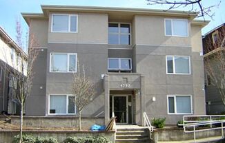 4750 16th Avenue NE - Patricia Place - South