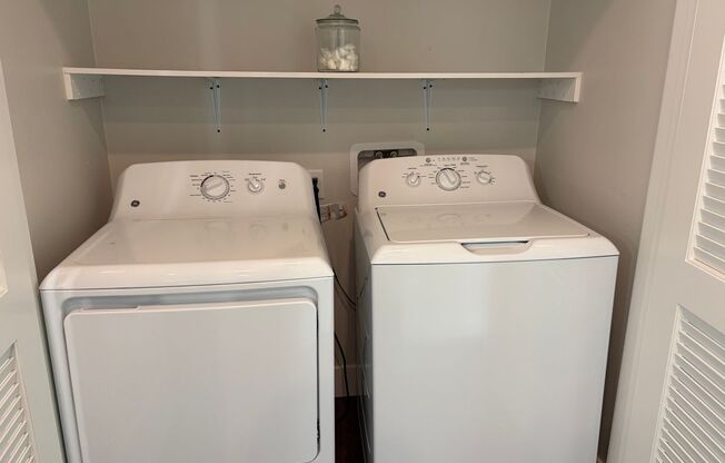 2 beds, 2 baths, 1,176 sqft, $3,220, Unit 3304