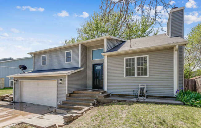 2021 S FLYNN ST