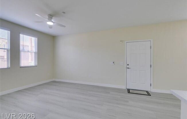 3 beds, 2 baths, $1,850, Unit # 3104