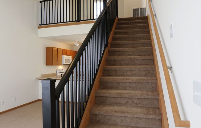 2 beds, 2 baths, 1,155 sqft, $1,400, Unit Apt 37