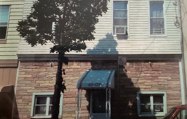 6105 55 ST