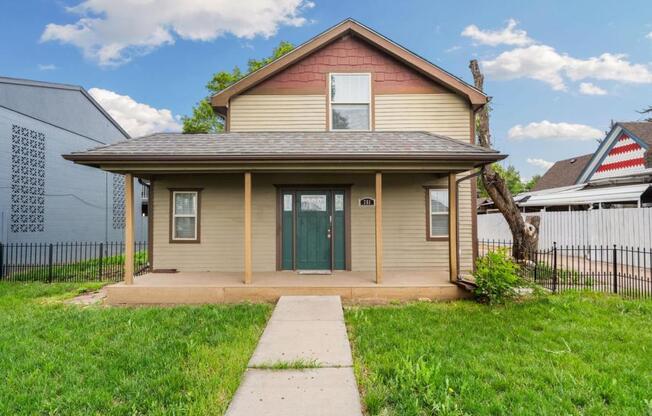 751 N GARFIELD AVE