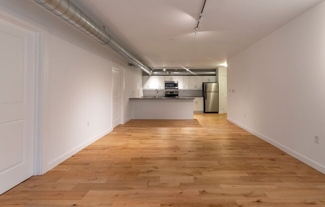 1 bed, 1 bath, 602 sqft, $2,063, Unit 215