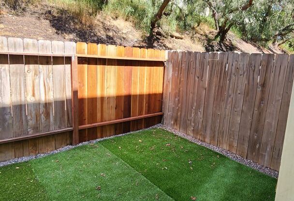 1 bed, 1 bath, 720 sqft, $1,990, Unit 21