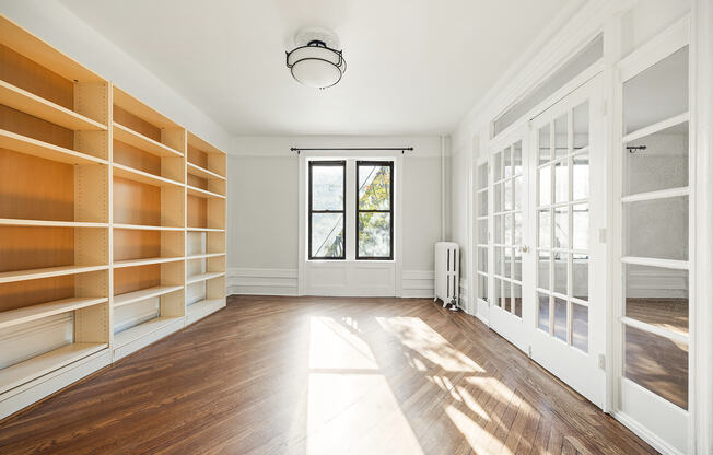 15 Butler Pl 1E