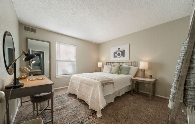 1 bed, 1 bath, 700 sqft, $789, Unit 101