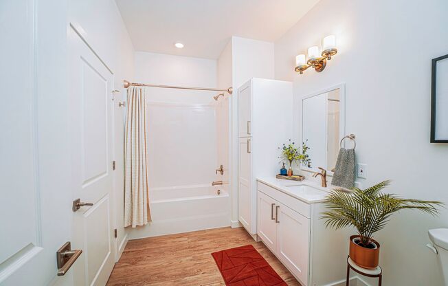 2 beds, 2 baths, 1,411 sqft, $2,700, Unit 509