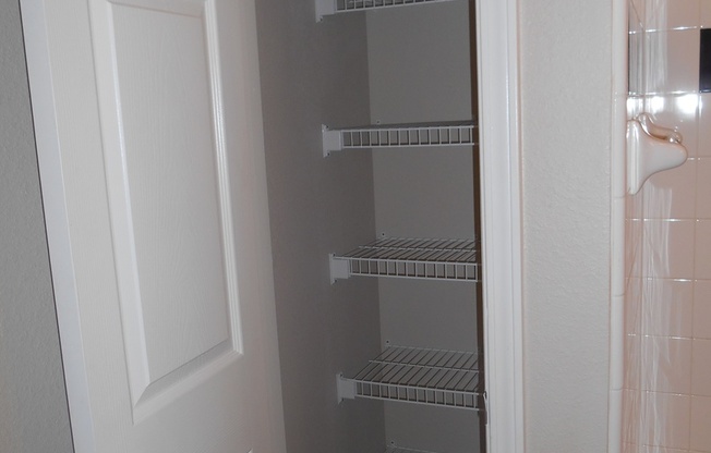 2 beds, 2 baths, 1,448 sqft, $1,639, Unit 0502