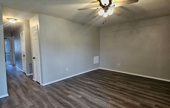 3 beds, 2 baths, 1,200 sqft, $1,450, Unit 518