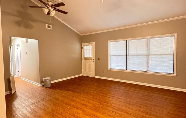 3 beds, 2 baths, $1,500, Unit 107 South Edgewood Drive - A