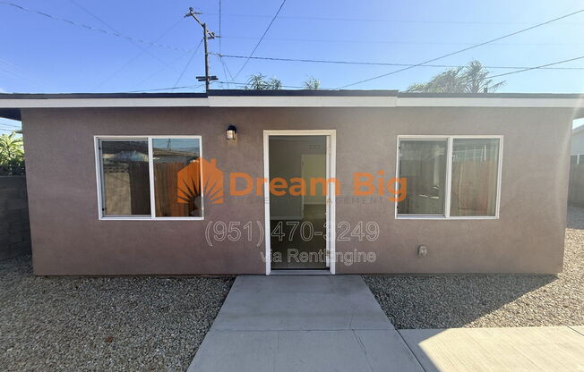 509 W LORRAINE PL