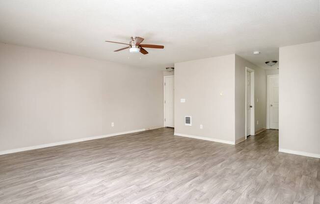 Twin Creeks | Living Room