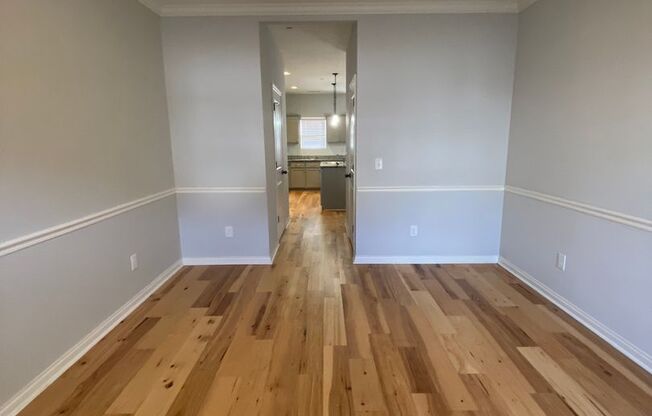 3 BR | 2.5 BA | Townhome Close to Volkswagen, Amazon & Fed Ex