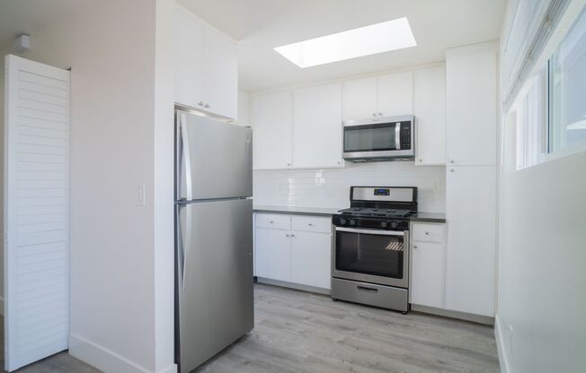 1 bed, 1 bath, 650 sqft, $2,300, Unit 508