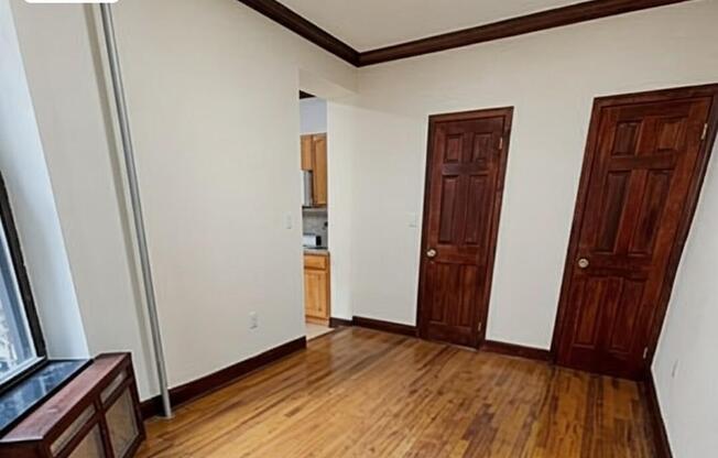 110 6 AVE