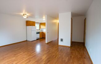 2 beds, 1 bath, $1,445, Unit 01