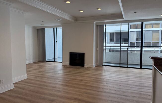 2 beds, 2.5 baths, 1,700 sqft, $4,550, Unit 508