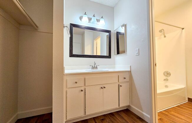 Studio, 1 bath, 500 sqft, $1,395, Unit 67