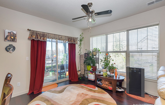 Spectacular 3BD Condo | Near Intel | Walk to MAX Station | Free High-Speed Internet | Water/Sewer/Garbage Included!