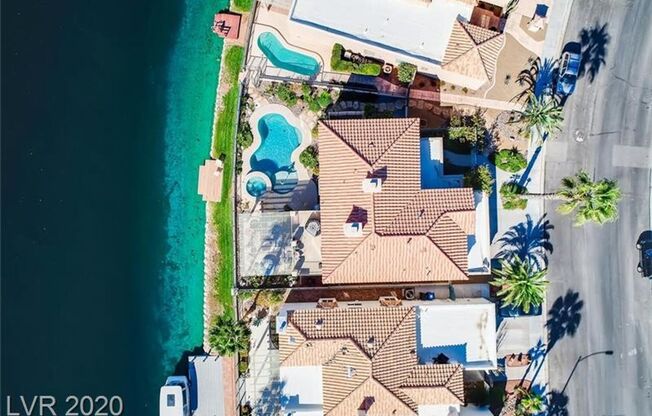 Vegas's Only Available Waterfront Rental ~ 4 Bedroom Desert Shores Lake Front Home