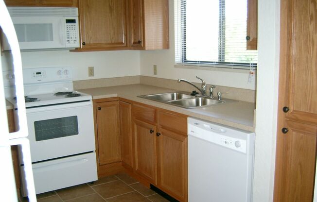 2 Bedroom Condo near Oxbow Park