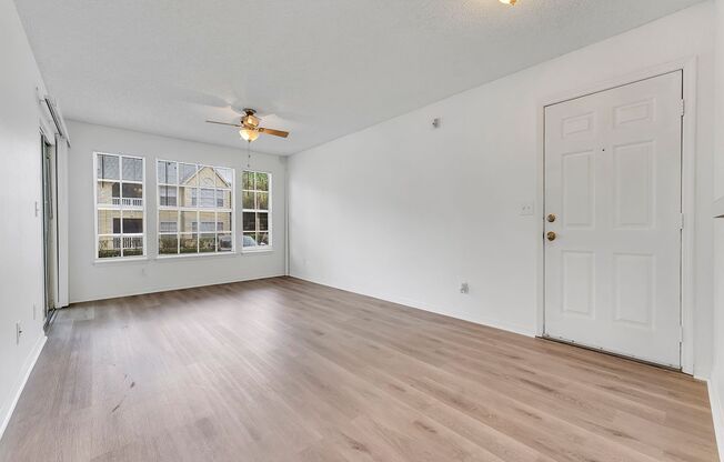 1081 S. Hiawassee Rd #711